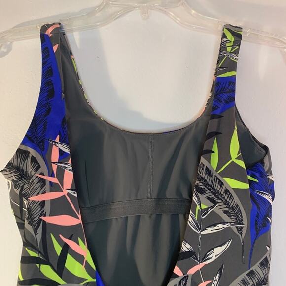 ATHLETA Women’s Midnight Palm Scoop One Piece Swimsuit / Size: Small - Picture 11 of 12